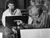 "One of his strongest points was working with young people... I talked to so many young people who all said that one of the greatest musical influences of their lives had been Leon Kirchner." —Jaime Laredo | Alexander Fiterstein and Kirchner rehearse Mozart's Serenade No. 12 in C, K. 388. Photo by Clemens Kalischer.
